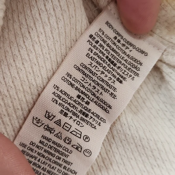 Like new Free People Sweater bell sleeves mixed pattern boho sweater fairground - Picture 4 of 7